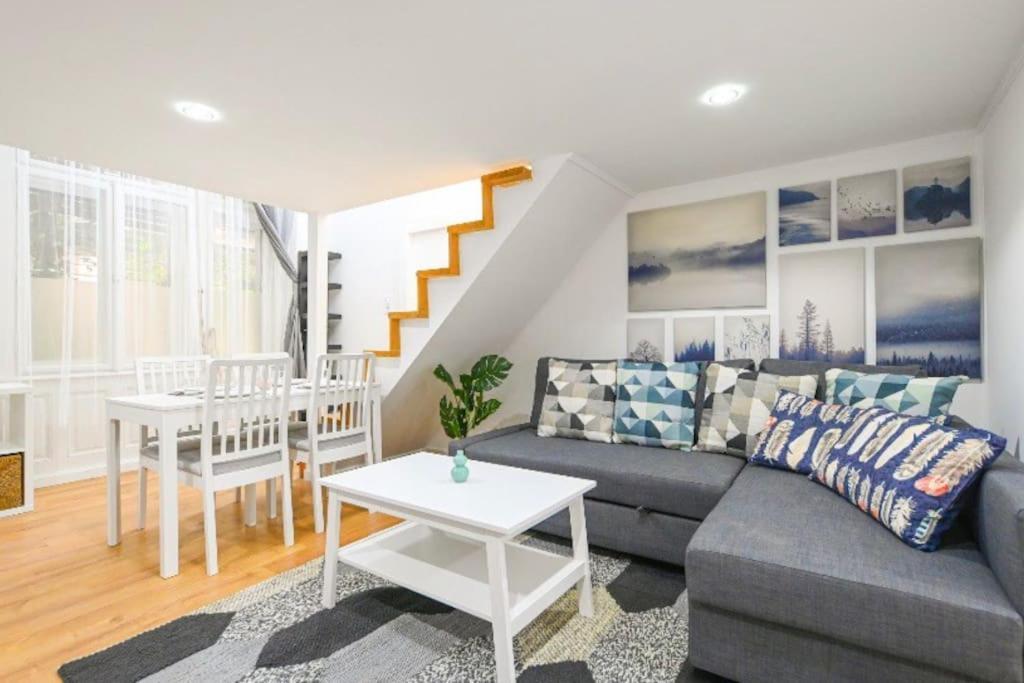 Lovely Studio Flat In Damjanich Street - Leonard Budapest Exterior foto